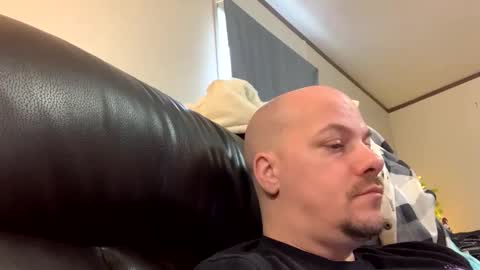 mikeylikesit2222 online show from December 2024 08:50:01 PM