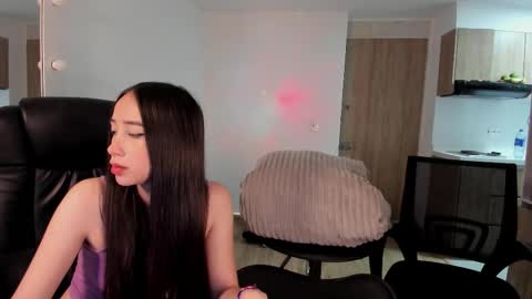 VIOLETAMIKE online show from October 2025 11:53:01 PM