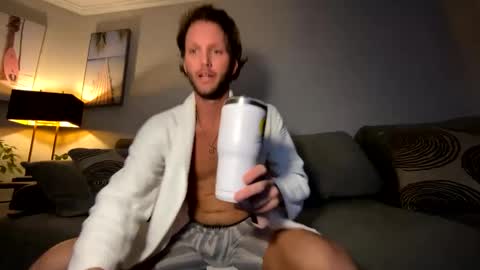 mikeywhite123 online show from January 2025 08:10:02 AM