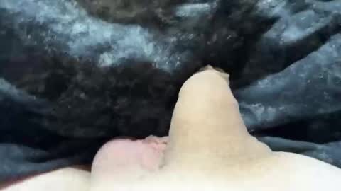 Snapshot of mikke332 chatting on October 2025 07:47:02 PM mikke332 online show from October 2025 07:47:02 PM