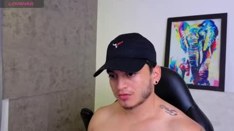Snapshot of mikke_love chatting on June 2026 01:46:02 PM MIKKE online show from June 2026 01:46:02 PM