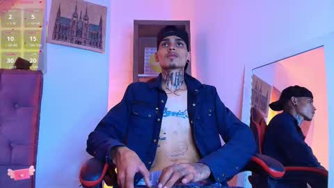 Snapshot of mikke_tattoo chatting on March 2026 03:12:02 AM Mikke Tattoo online show from March 2026 03:12:02 AM