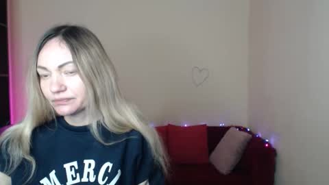 Snapshot of mikkey_mouse8 chatting on February 2026 06:23:01 AM Adalina online show from February 2026 06:23:01 AM