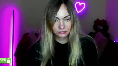 Snapshot of mikkey_mouse8 chatting on February 2026 06:48:01 PM Adalina online show from February 2026 06:48:01 PM