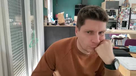 Snapshot of miklp8463 chatting on February 2026 08:41:01 AM miklp8463 online show from February 2026 08:41:01 AM