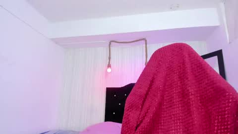 Snapshot of miku_katsuragi chatting on May 2026 11:01:04 PM miku katsuragi online show from May 2026 11:01:04 PM