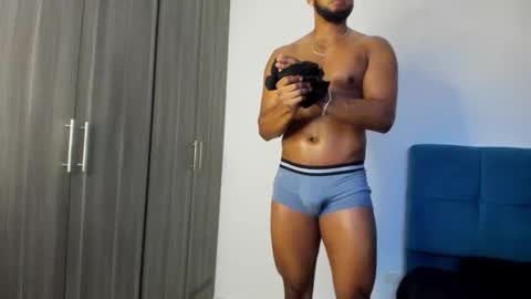 Miky online show from October 2025 02:22:02 AM