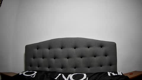 Mikyloveu online show from March 2025 07:27:02 PM