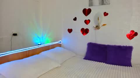 Snapshot of mila_2025 chatting on May 2026 05:13:01 AM MILA online show from May 2026 05:13:01 AM