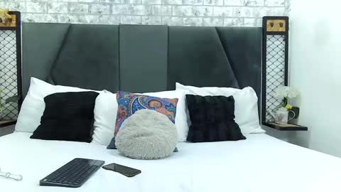 mila_adamss online show from March 2025 11:28:01 AM