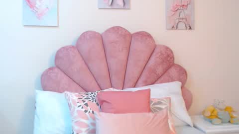 mila_adamss online show from April 2026 11:20:01 AM