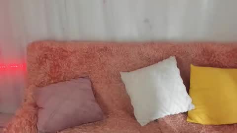 mila_cinnamon13 online show from March 2025 12:37:02 PM