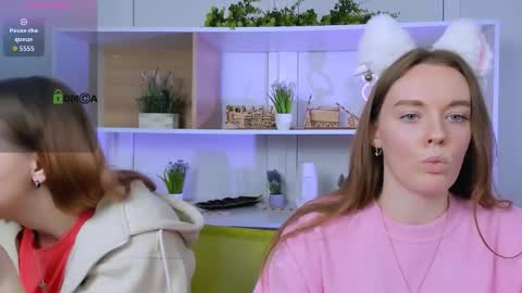 mila_glow online show from October 2025 08:46:01 AM