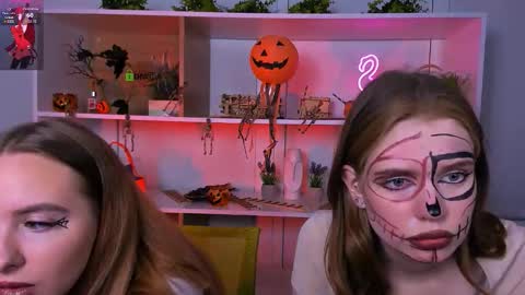 mila_glow online show from October 2025 08:43:02 PM