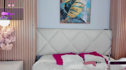 Snapshot of mila_hank chatting on May 2026 02:47:02 PM mila_hank online show from May 2026 02:47:02 PM