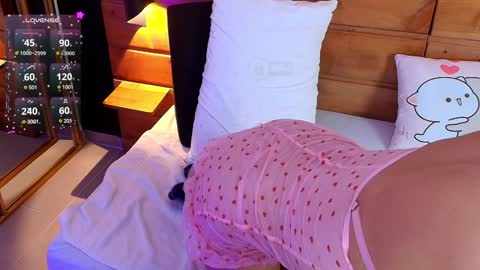 Milena  online show from February 2025 06:12:01 AM