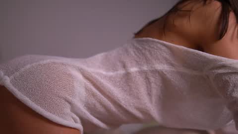 mila may  online show from December 2024 02:57:02 AM