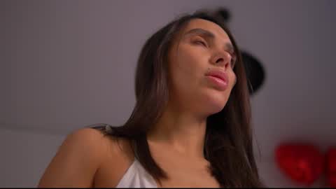 mila may  online show from March 2025 06:13:02 AM