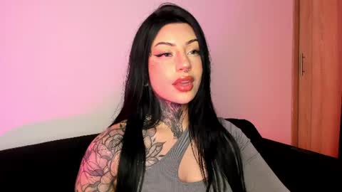 Snapshot of mila_monty__ chatting on July 2026 04:39:02 AM online show from July 2026 04:39:02 AM