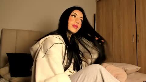 Snapshot of mila_monty__ chatting on July 2026 02:13:02 AM online show from July 2026 02:13:02 AM