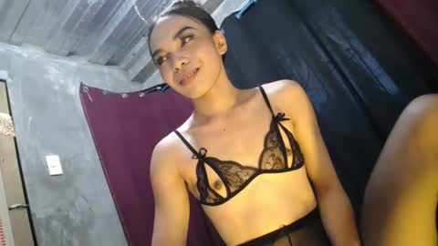 Snapshot of mila_seductressxx chatting on July 2026 01:46:02 AM mila_seductressxx online show from July 2026 01:46:02 AM