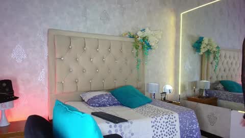  MILA    online show from October 2025 03:30:01 AM