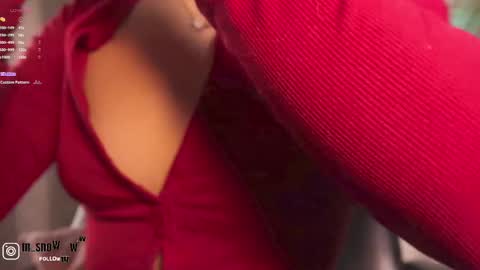 Snapshot of mila_snoow chatting on October 2025 11:51:02 AM M I L A  online show from October 2025 11:51:02 AM