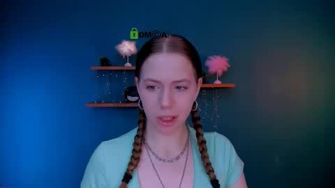 mila_sun__ online show from February 2026 08:29:02 AM