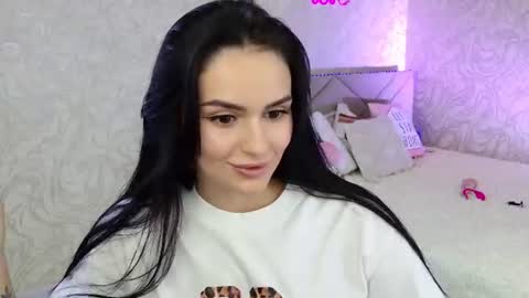 Snapshot of milaasweety chatting on July 2026 01:20:02 PM Mila online show from July 2026 01:20:02 PM
