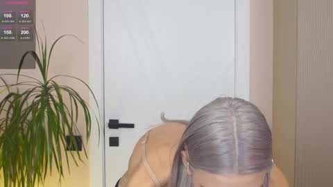 Mila and u can call me sweet bunny online show from December 2025 09:58:01 AM