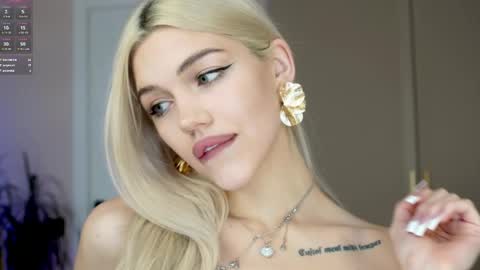 Mila and u can call me sweet bunny online show from February 2026 10:52:01 AM