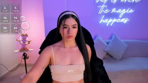 Mila online show from October 2025 02:15:01 AM