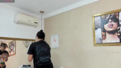 miladiosa online show from September 2025 11:32:01 AM