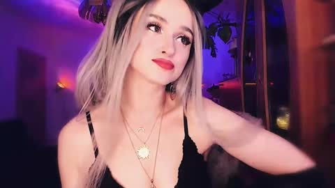 MiladyJolie online show from March 2025 01:34:02 AM