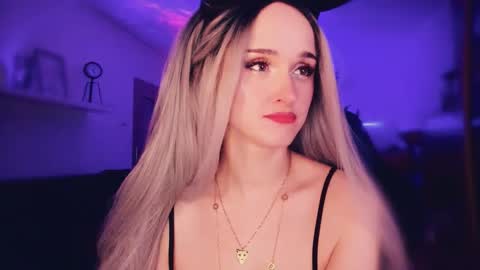 MiladyJolie online show from January 2026 06:39:02 AM