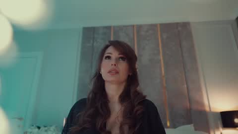        online show from January 2026 06:23:01 PM