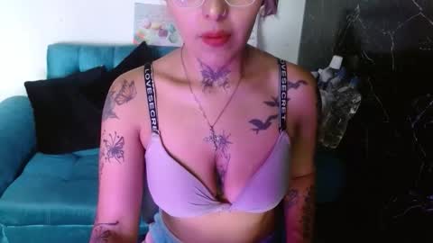 milafuckass online show from October 2025 06:41:01 PM