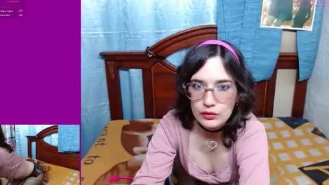 Mila-Lunala online show from February 2025 12:49:01 AM