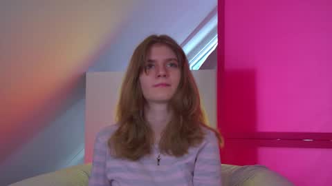 Mila online show from April 2026 07:04:01 AM