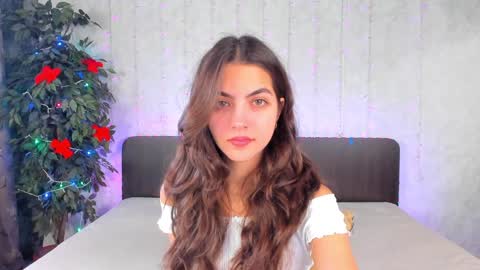 Snapshot of milana_crystal_ chatting on December 2024 08:23:02 AM Milana online show from December 2024 08:23:02 AM