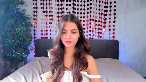 Snapshot of milana_crystal_ chatting on February 2025 11:16:02 AM Milana online show from February 2025 11:16:02 AM