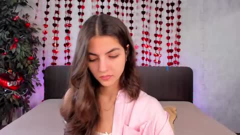 Snapshot of milana_crystal_ chatting on February 2025 08:11:02 AM Milana online show from February 2025 08:11:02 AM