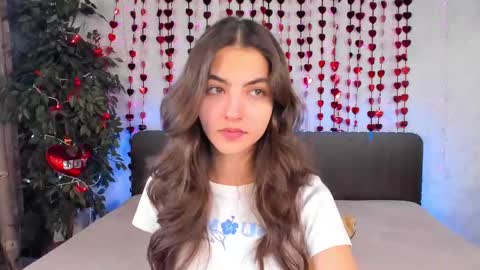 Snapshot of milana_crystal_ chatting on February 2025 08:17:01 AM Milana online show from February 2025 08:17:01 AM