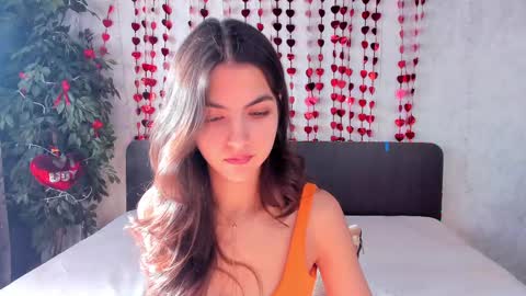Snapshot of milana_crystal_ chatting on February 2025 11:25:01 AM Milana online show from February 2025 11:25:01 AM