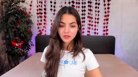 Snapshot of milana_crystal_ chatting on March 2025 11:19:01 AM Milana online show from March 2025 11:19:01 AM