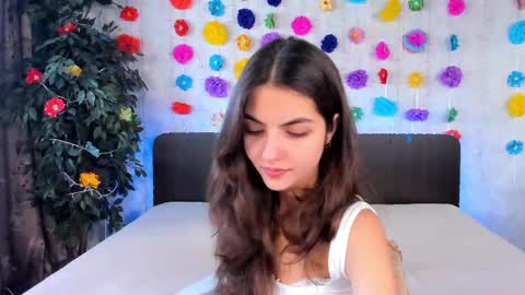 Snapshot of milana_crystal_ chatting on March 2025 08:23:02 AM Milana online show from March 2025 08:23:02 AM