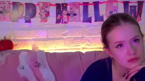 MilanaBalmain online show from November 2025 07:54:01 AM