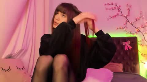 Milana online show from April 2026 06:40:02 AM