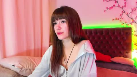 Snapshot of milanahottss chatting on July 2026 05:13:01 AM Milana online show from July 2026 05:13:01 AM