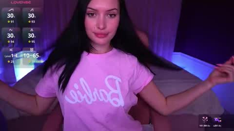 Milana online show from November 2025 02:06:02 PM